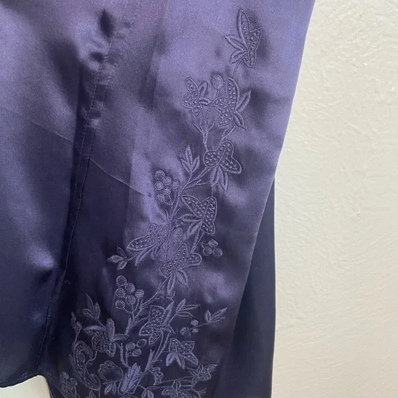 Banana Republic Heritage Silk Floral Embroidered Flowy Blouse Purple Size Small - Picture 7 of 7
